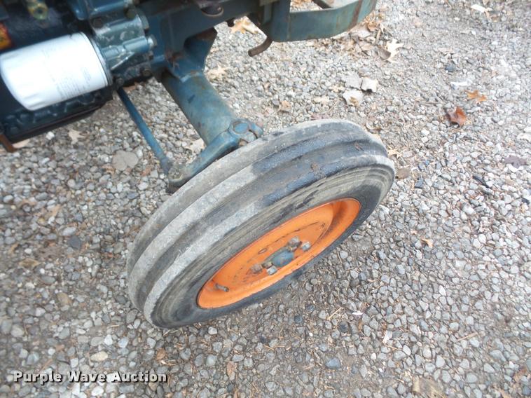 image for item DB2997 Kubota L1500 tractor