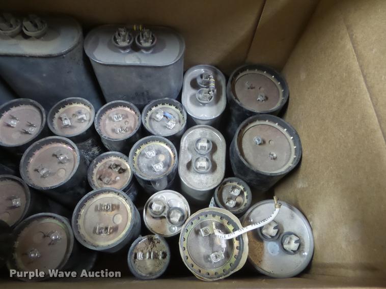 image for item DB9766 Capacitors and relays