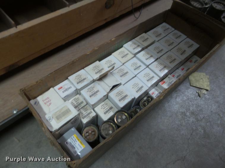 image for item DB9766 Capacitors and relays