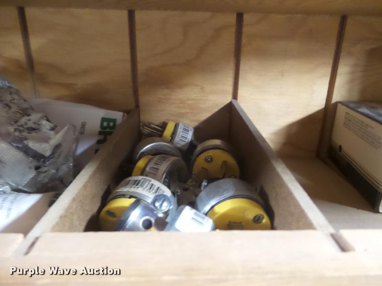 image for item DB9783 Building materials