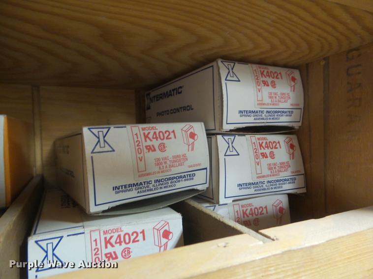 image for item DB9783 Building materials