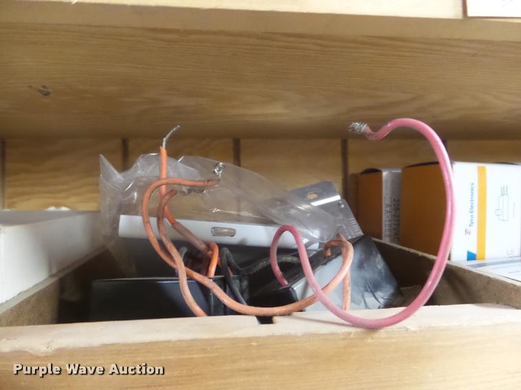 image for item DB9783 Building materials