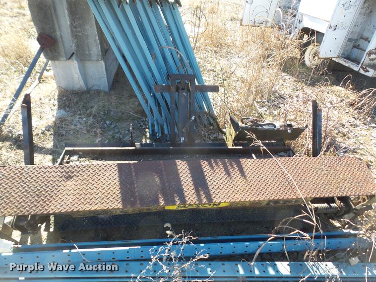 image for item DC9008 Maxon end gate lift