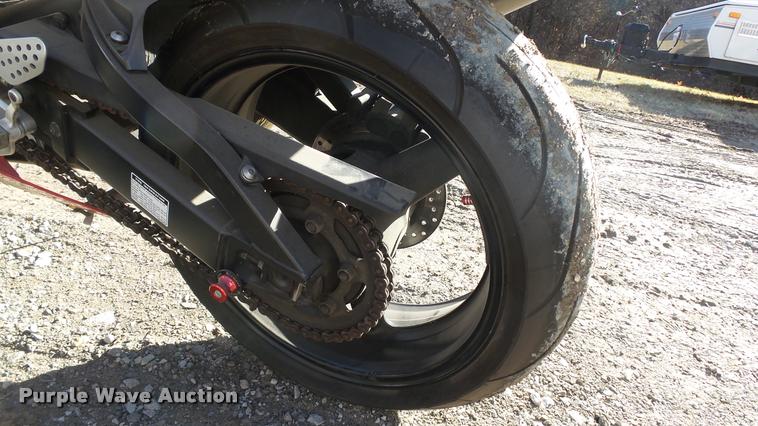 image for item DJ9298 2003 Yamaha YZF-R1 motorcycle