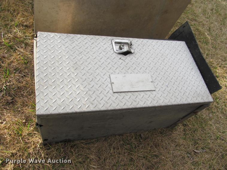 image for item DT9690 (3) toolboxes