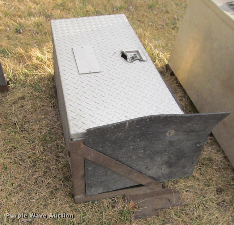 image for item DT9690 (3) toolboxes