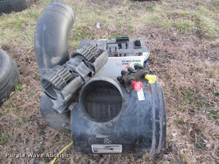 image for item DT9693 1995 Volvo parts