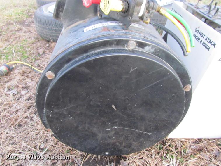 image for item DT9693 1995 Volvo parts