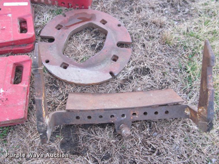 image for item DT9694 Tractor parts