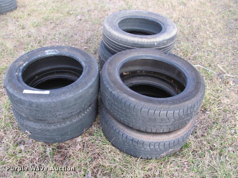 image for item DT9695 (6) car tires