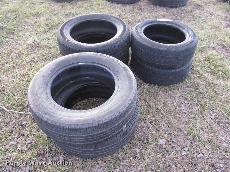 image for item DT9695 (6) car tires