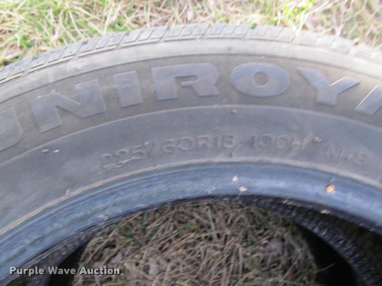 image for item DT9695 (6) car tires