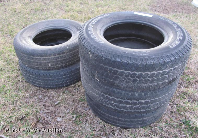 image for item DT9696 (5) pickup tires