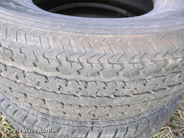 image for item DT9696 (5) pickup tires
