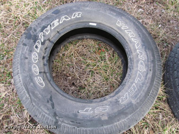 image for item DT9696 (5) pickup tires