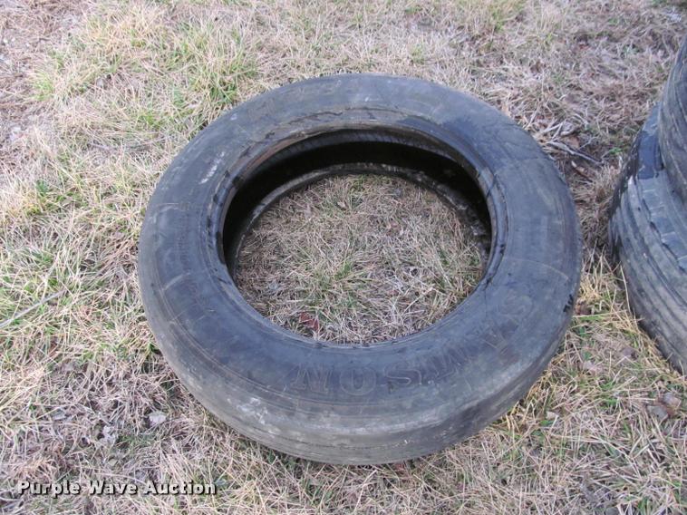 image for item DT9697 Truck tires and wheels