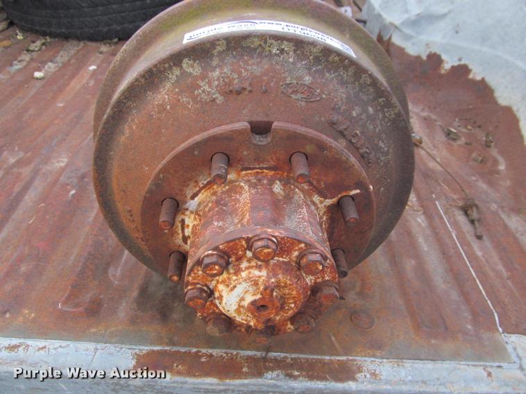 image for item DT9698 1979 Ford Dana 60 rear end