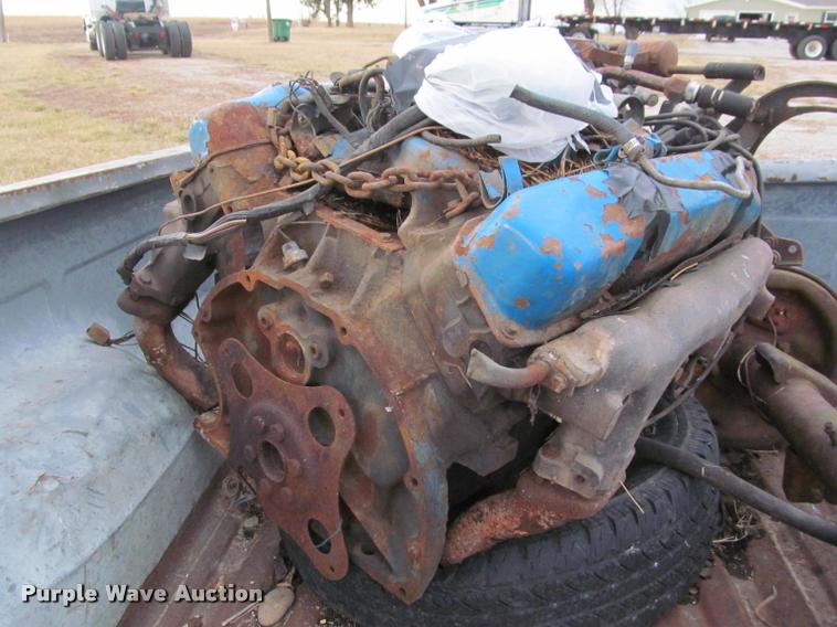 image for item DT9699 1991 Ford pickup truck bed trailer