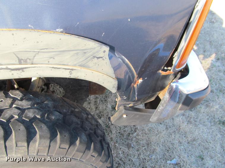 image for item J2651 1988 Dodge Dakota pickup truck