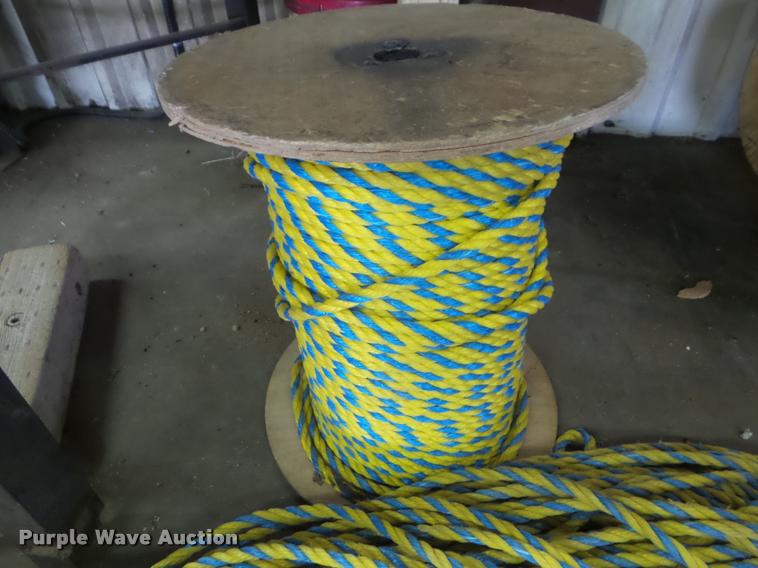 image for item J8763 (5) spools of poly rope