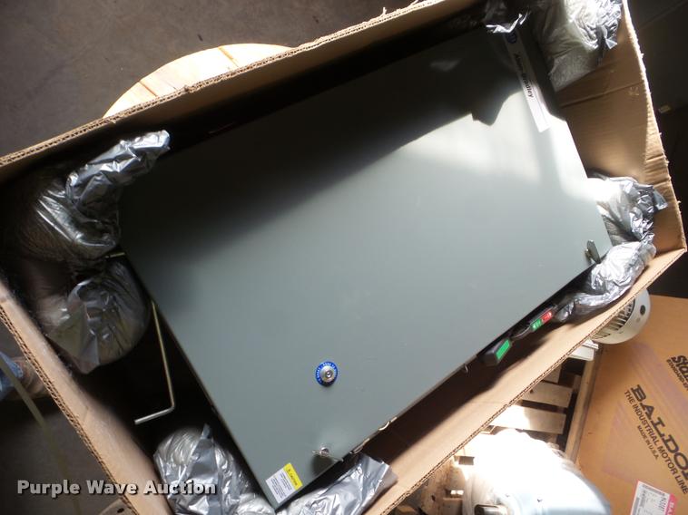 image for item J8775 Allen Bradley pump control panel