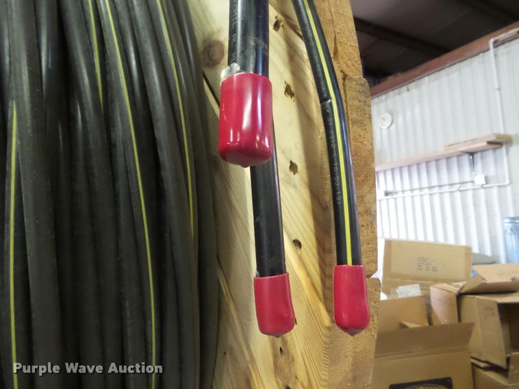 image for item J8788 1,500' of 350 MCM aluminum cable