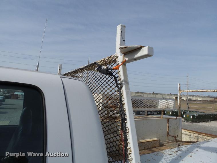 image for item K3392 2002 Dodge Ram 3500 utility truck