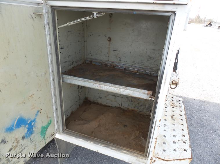 image for item K3392 2002 Dodge Ram 3500 utility truck