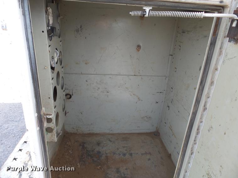 image for item K3392 2002 Dodge Ram 3500 utility truck