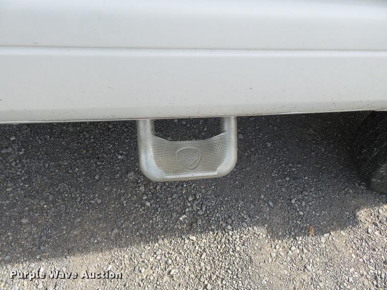 image for item K3392 2002 Dodge Ram 3500 utility truck