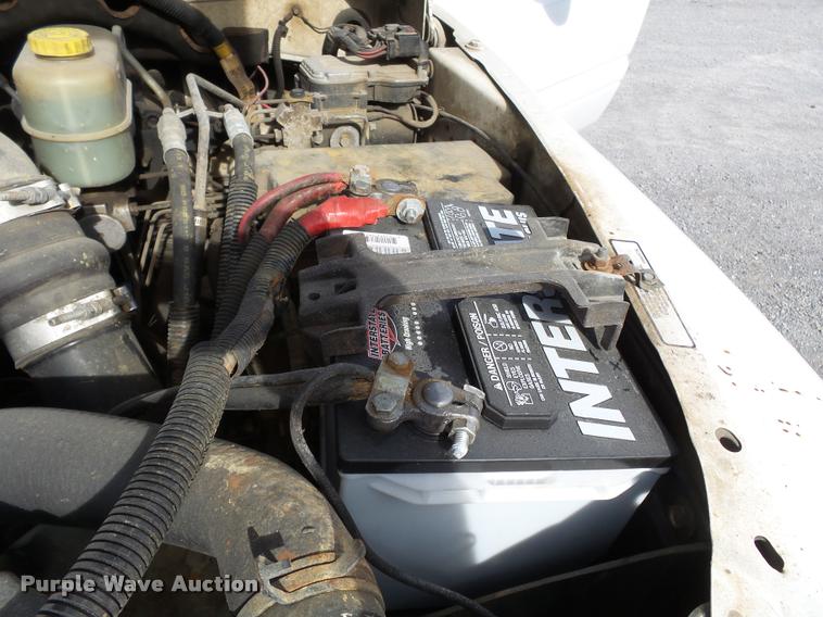 image for item K3392 2002 Dodge Ram 3500 utility truck