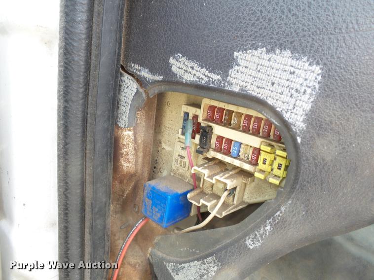 image for item K3392 2002 Dodge Ram 3500 utility truck