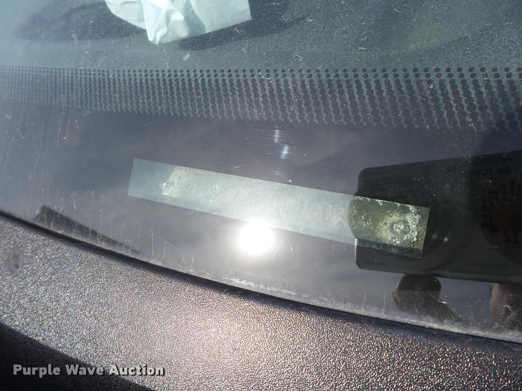 image for item K3392 2002 Dodge Ram 3500 utility truck