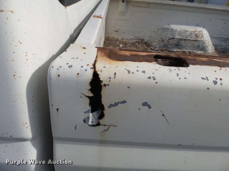 image for item K3393 1991 Ford F150 pickup truck