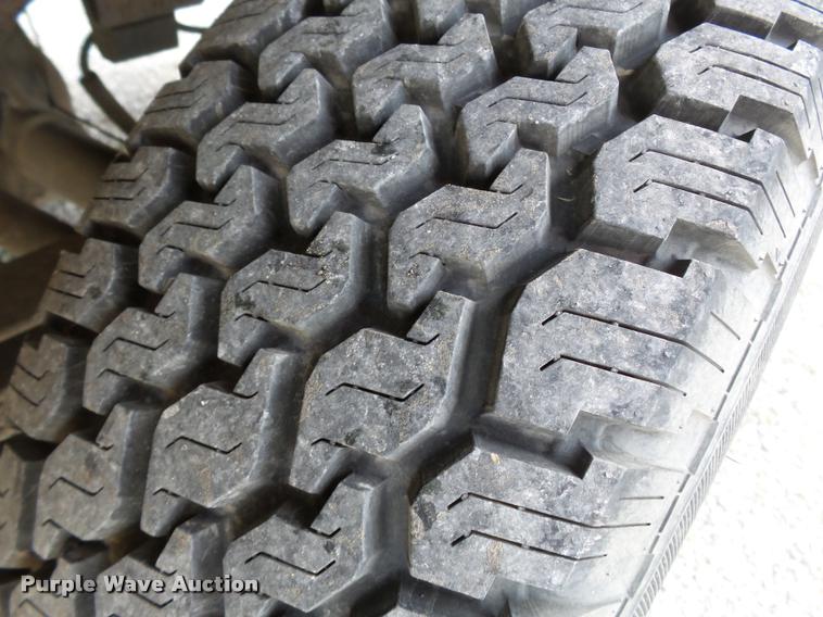 image for item K3393 1991 Ford F150 pickup truck