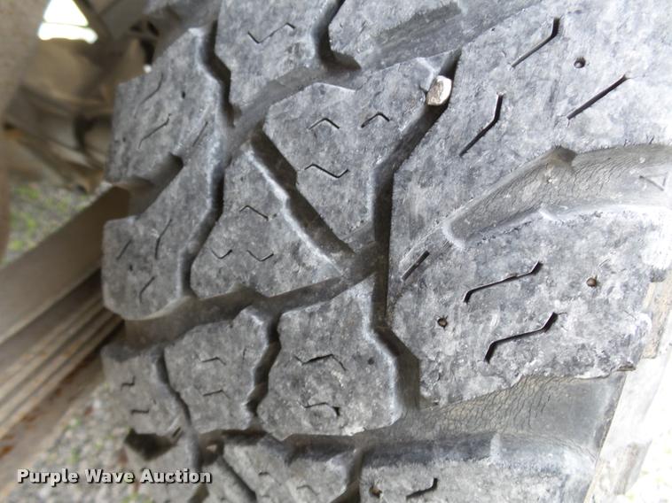 image for item K3393 1991 Ford F150 pickup truck