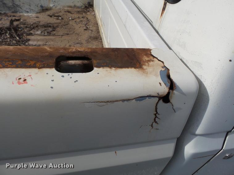 image for item K3393 1991 Ford F150 pickup truck