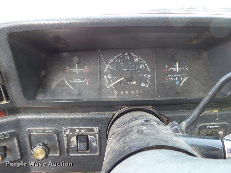 image for item K3393 1991 Ford F150 pickup truck