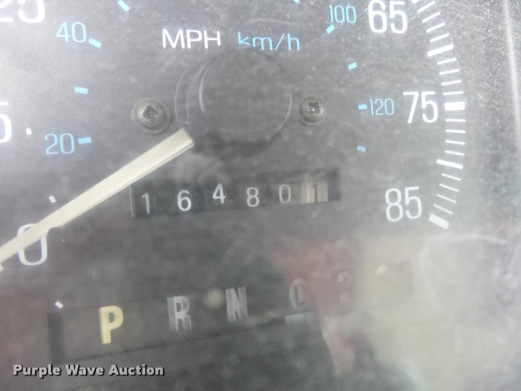 image for item K3393 1991 Ford F150 pickup truck