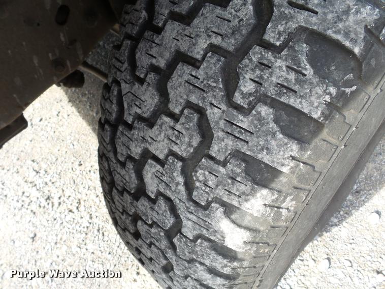 image for item K3394 1995 Ford F150 pickup truck