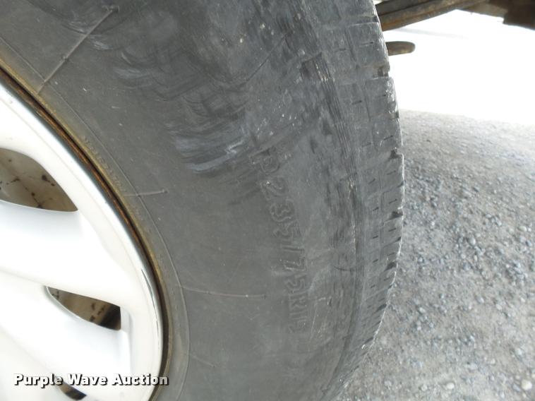 image for item K3394 1995 Ford F150 pickup truck