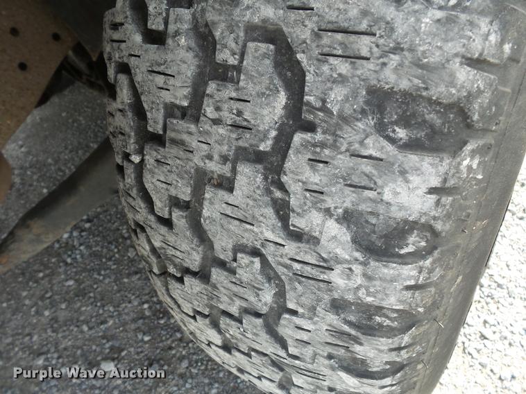 image for item K3394 1995 Ford F150 pickup truck