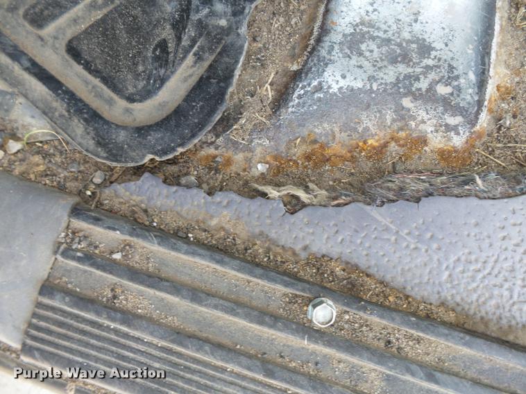 image for item K3394 1995 Ford F150 pickup truck