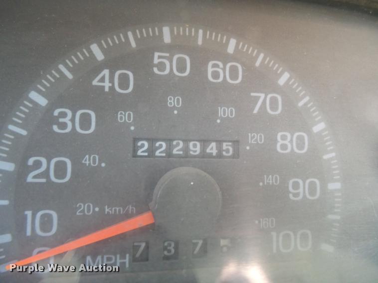 image for item K3395 1998 Ford F150 SuperCab pickup truck