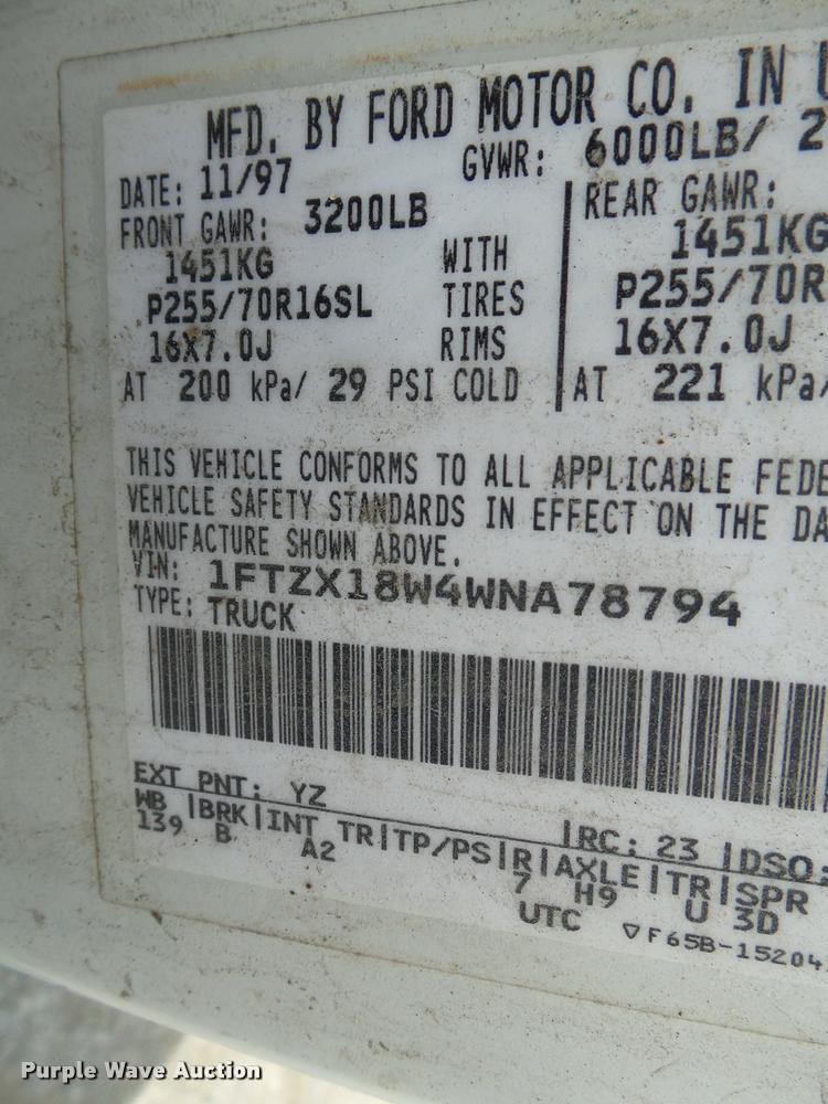 image for item K3395 1998 Ford F150 SuperCab pickup truck