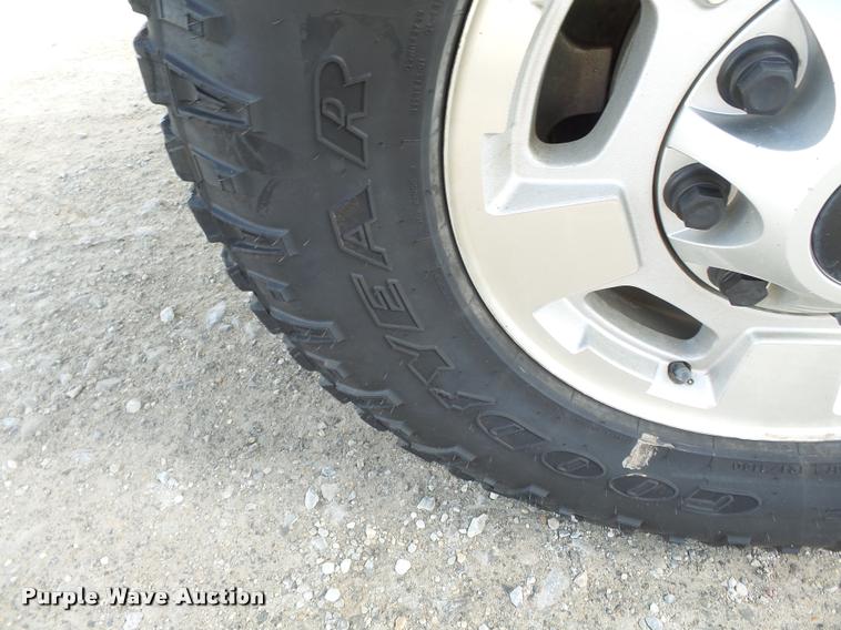 image for item K3399 2013 Chevrolet Silverado 2500HD Crew Cab pickup truck