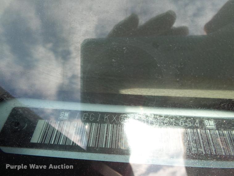 image for item K3399 2013 Chevrolet Silverado 2500HD Crew Cab pickup truck