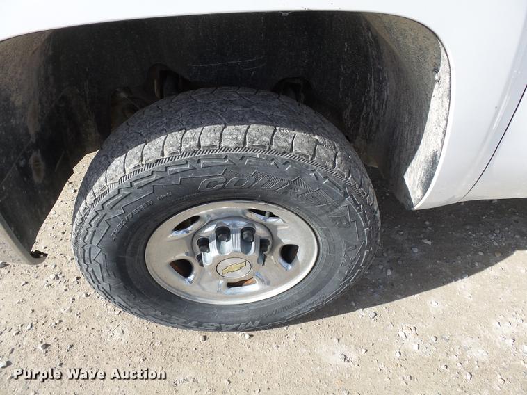 image for item K3400 2009 Chevrolet Silverado 2500HD pickup truck