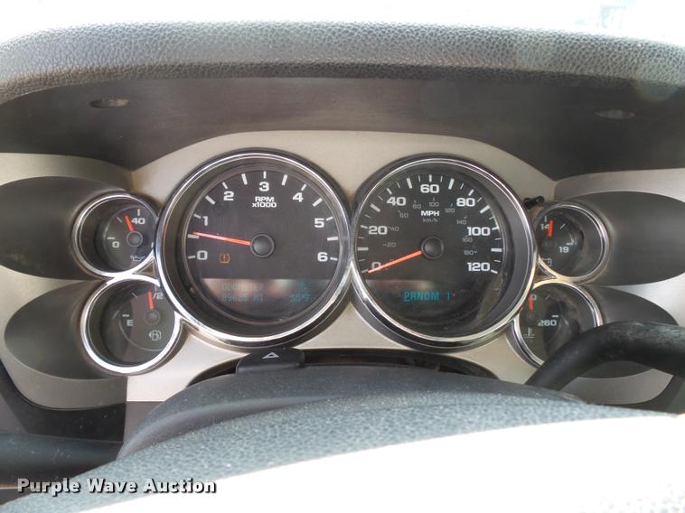image for item K3400 2009 Chevrolet Silverado 2500HD pickup truck