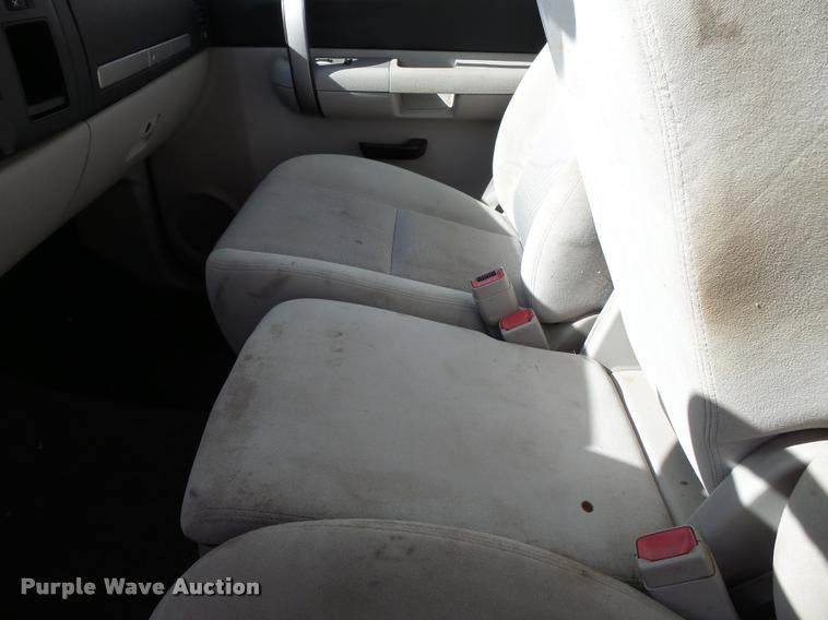 image for item K3400 2009 Chevrolet Silverado 2500HD pickup truck